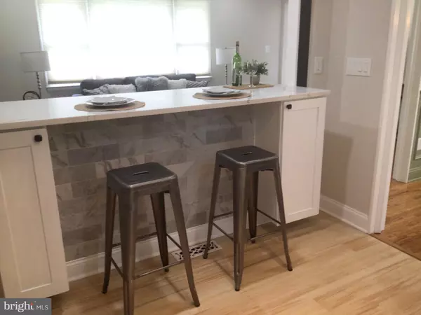 Baltimore, MD 21210,5806 N CHARLES ST