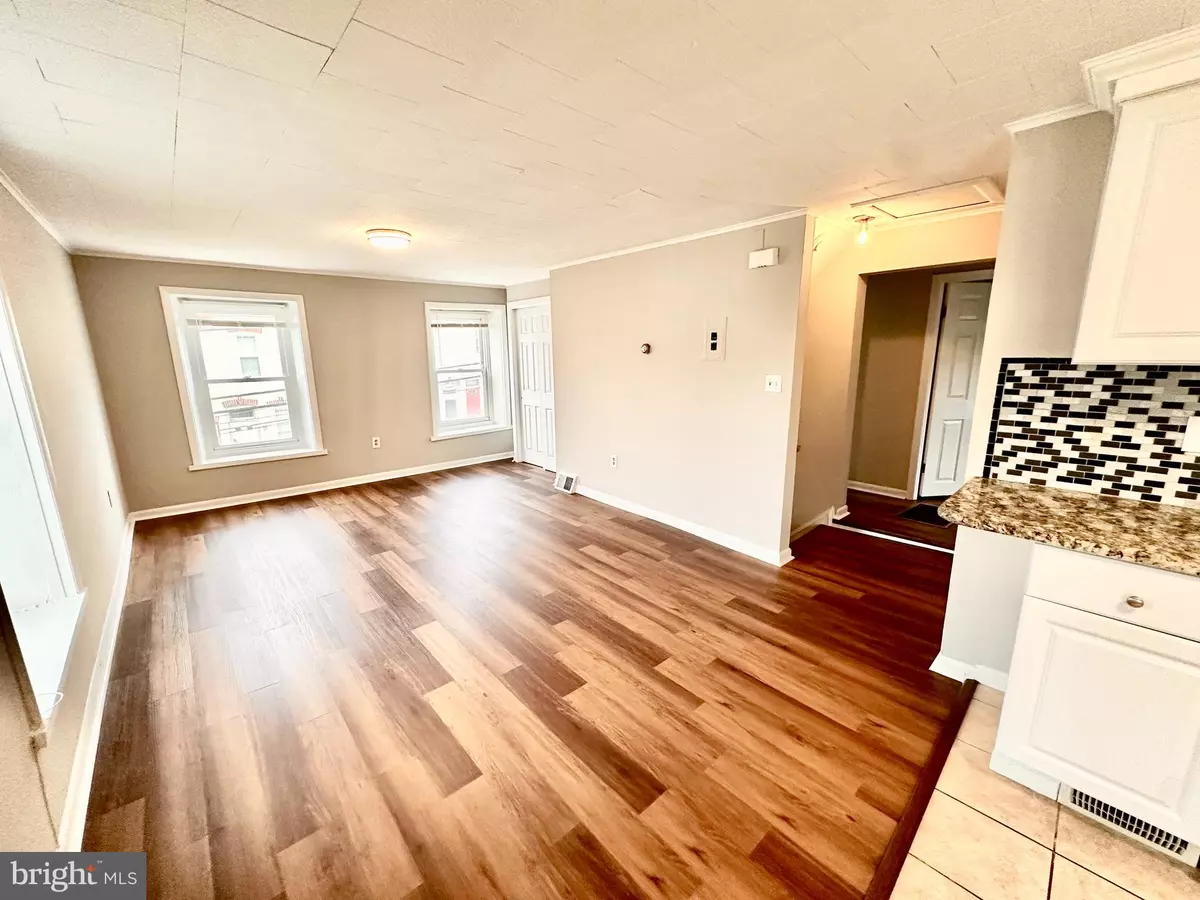 Philadelphia, PA 19128,219 JAMESTOWN ST #2