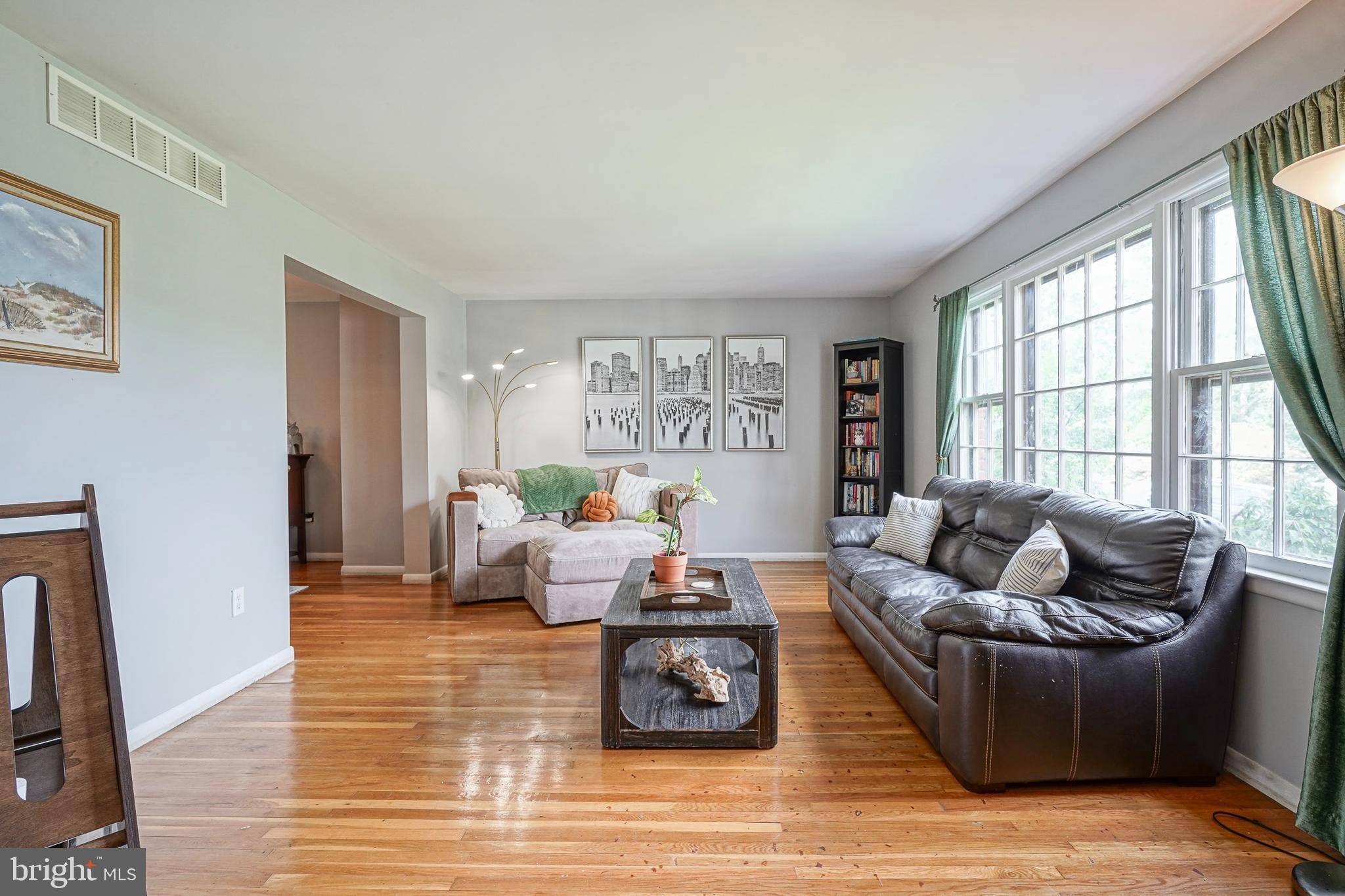 Sewell, NJ 08080,36 NORWICH DR