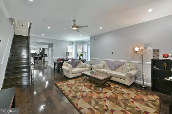 Philadelphia, PA 19104,3730 SPRING GARDEN ST