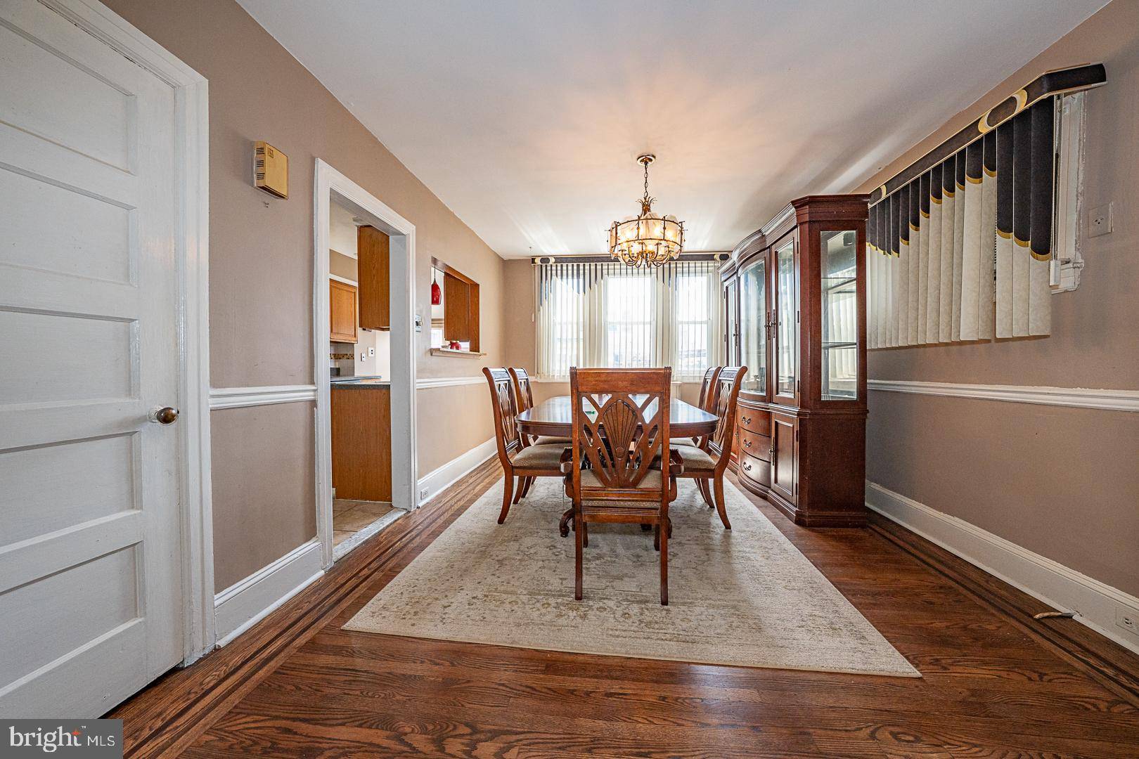 Upper Darby, PA 19082,105 N FAIRVIEW AVE