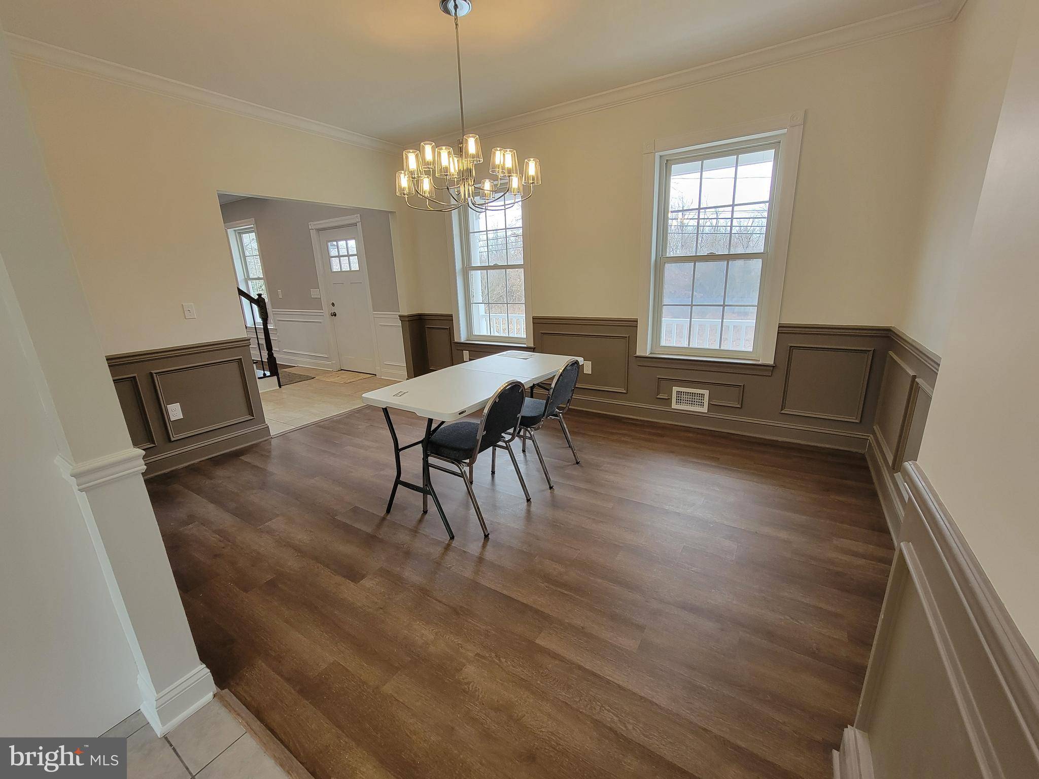 Somerset, NJ 08873,33 MARKET ST
