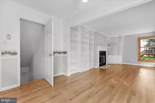 Damascus, MD 20872,10725 SANTA ANITA TER