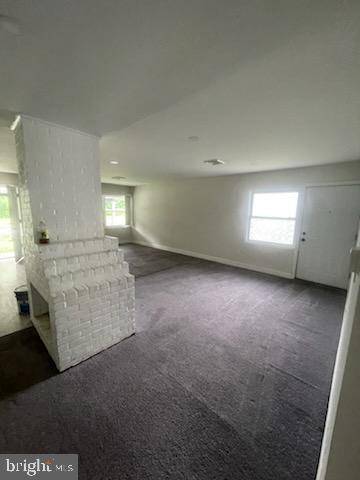 Levittown, PA 19055,225 OAKTREE DR