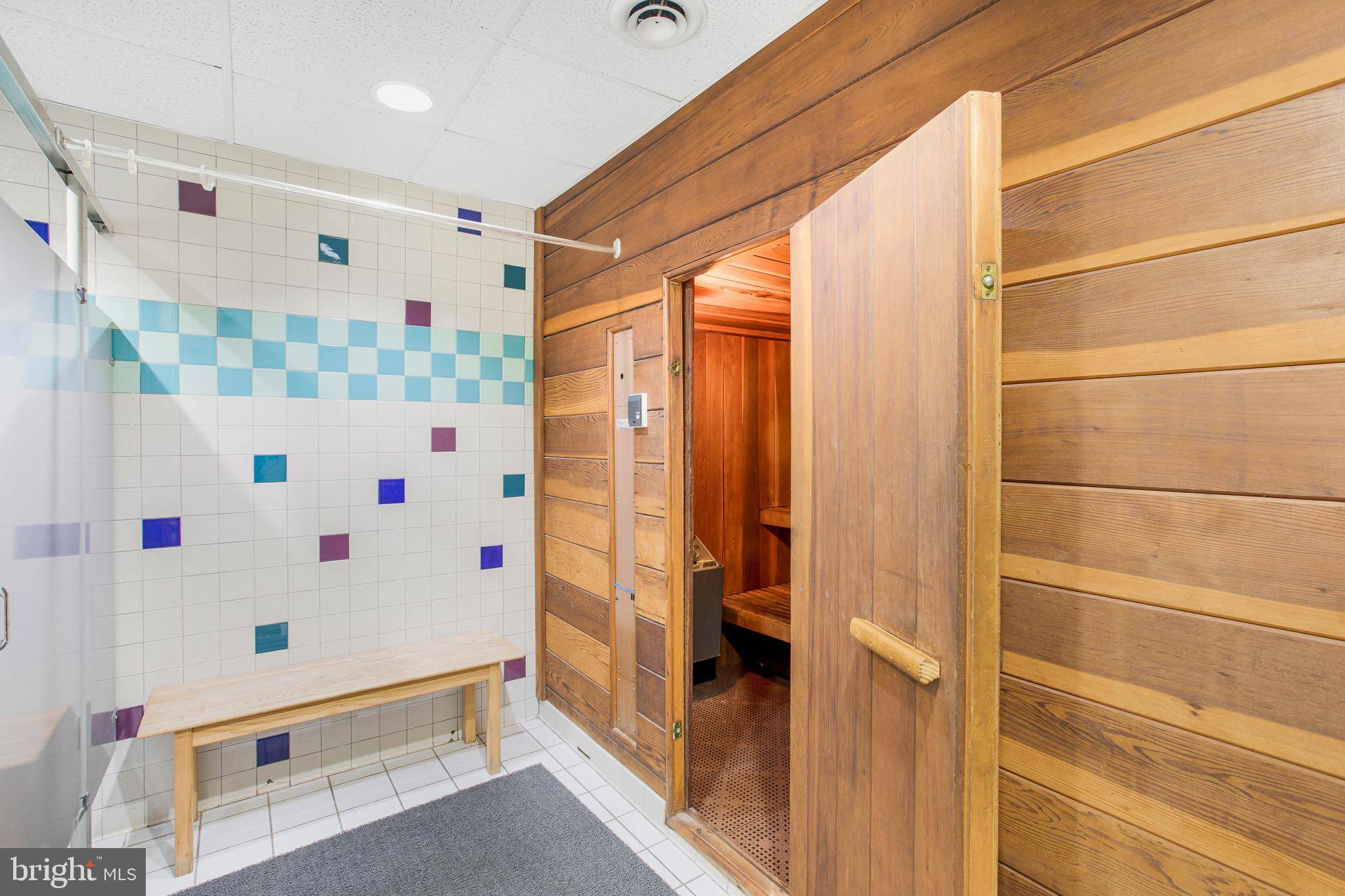 Washington, DC 20024,700 7TH ST SW #137