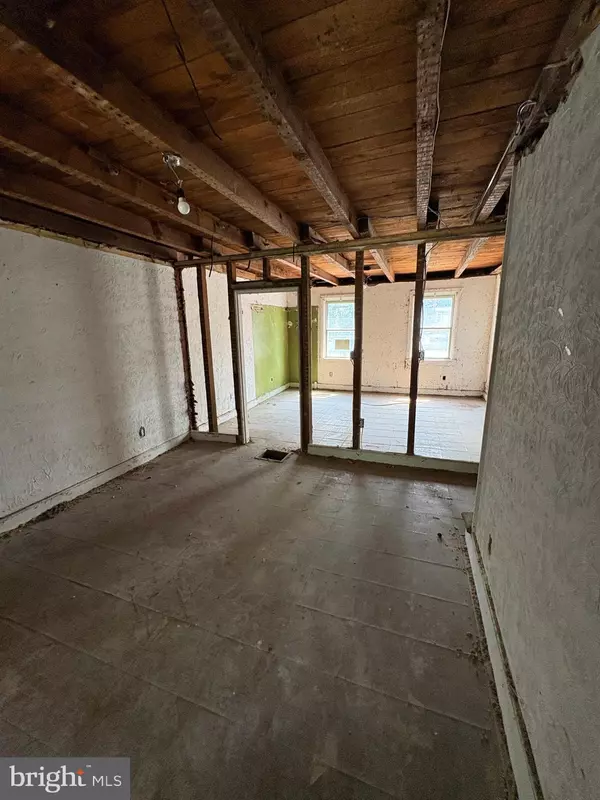 Carlisle, PA 17013,208 N WEST ST