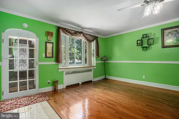 Philadelphia, PA 19138,1859 E WASHINGTON LN