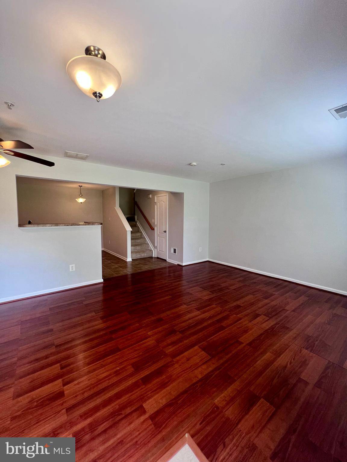 Eldersburg, MD 21784,6498 CORNWALL DR. #3