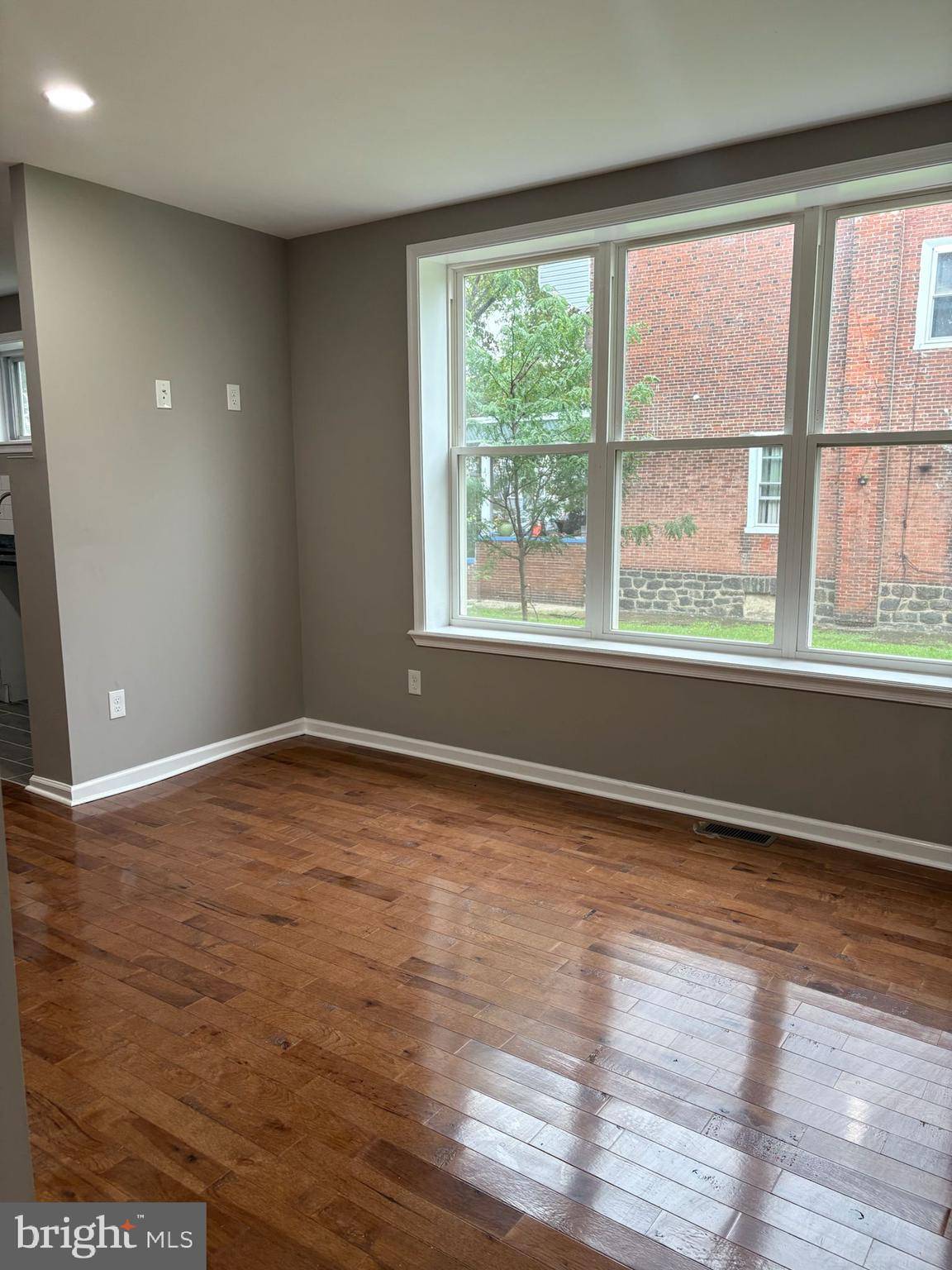 Philadelphia, PA 19139,5932 WALNUT ST