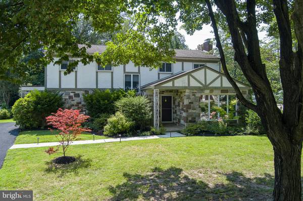 6 W DARTMOUTH RD, Bala Cynwyd, PA 19004