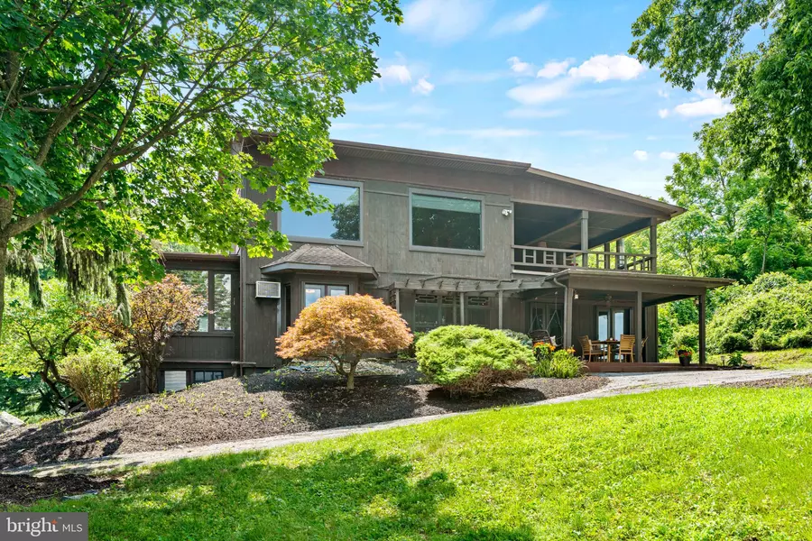 1447 HIGH ST, Enola, PA 17025