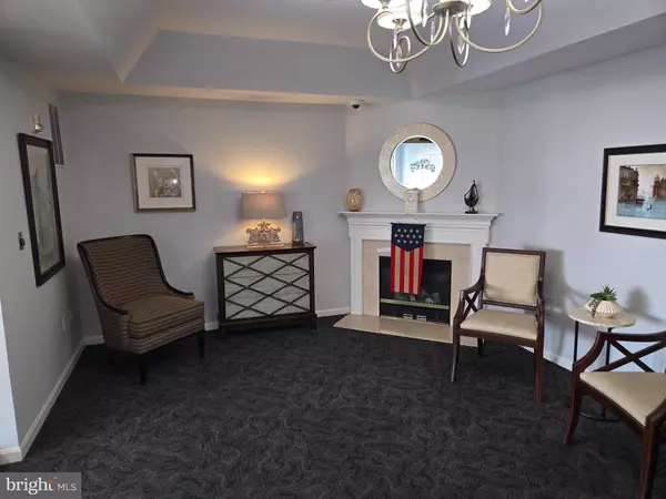 Gambrills, MD 21054,2605 CHAPEL LAKE DR #212