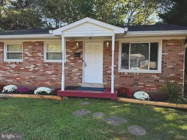 13209 HAWTHORN LN, Woodbridge, VA 22193