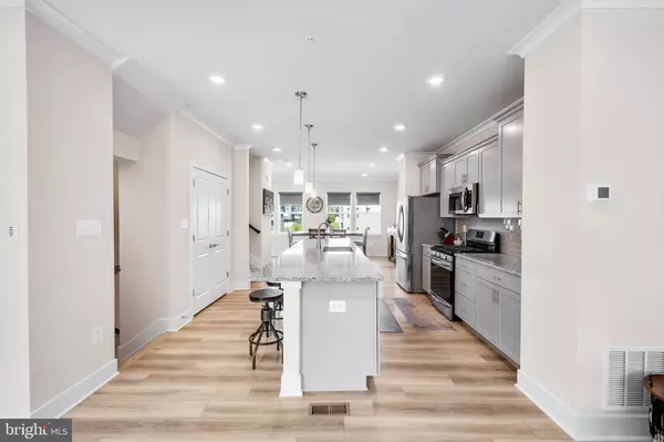 Glen Burnie, MD 21060,630 CHALCEDONY LN