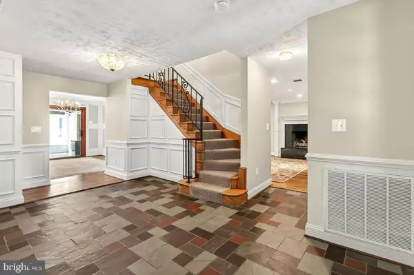 Manassas, VA 20112,12118 DUMFRIES RD