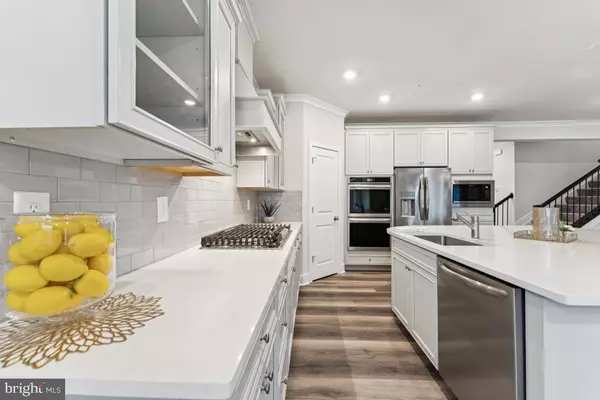 White Plains, MD 20695,3958 KATMAI ST