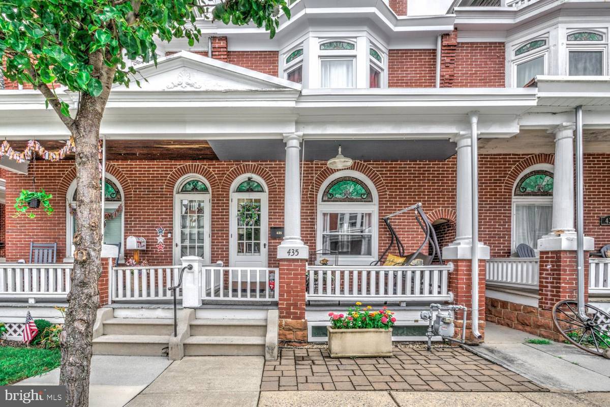Denver, PA 17517,435 WALNUT ST