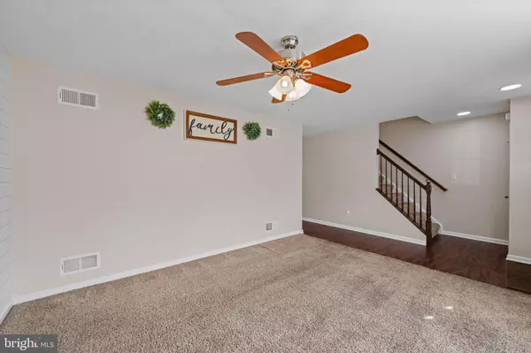 Hanover, PA 17331,12 STAR DR