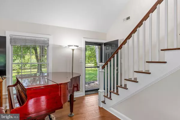 Warrenton, VA 20186,9467 OLD WATERLOO RD