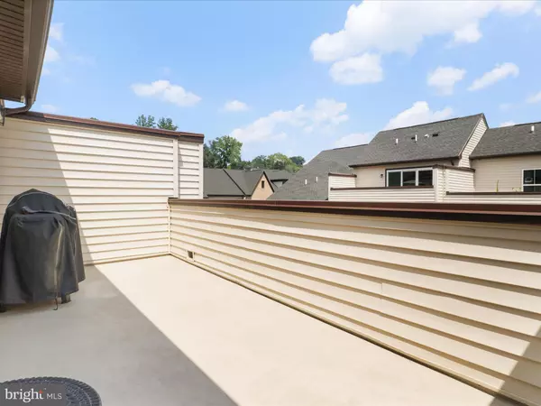 Alexandria, VA 22306,2825 HOKIE LN