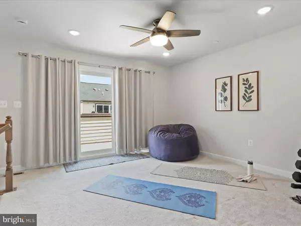 Alexandria, VA 22306,2825 HOKIE LN