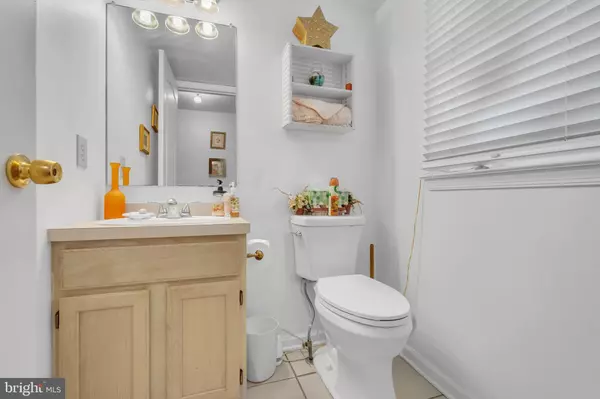 Berlin, NJ 08009,27 ADAMS AVE