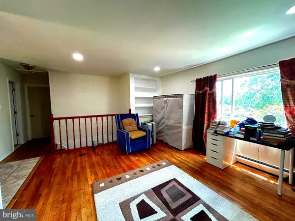 Woodbridge, VA 22193,3422 BEAUMONT RD