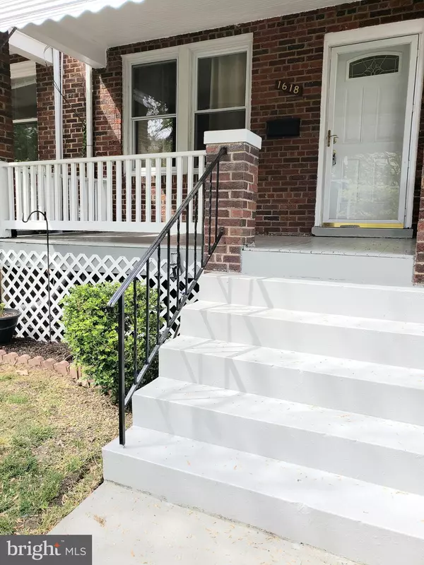 1618 D ST NE, Washington, DC 20002
