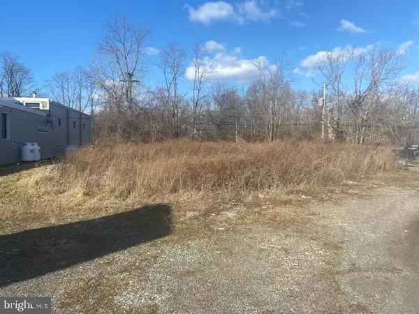 Levittown, PA 19057,6927-6999 BRISTOL PIKE