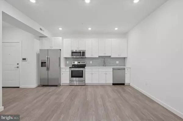 Philadelphia, PA 19130,1617-19 RIDGE AVE #I