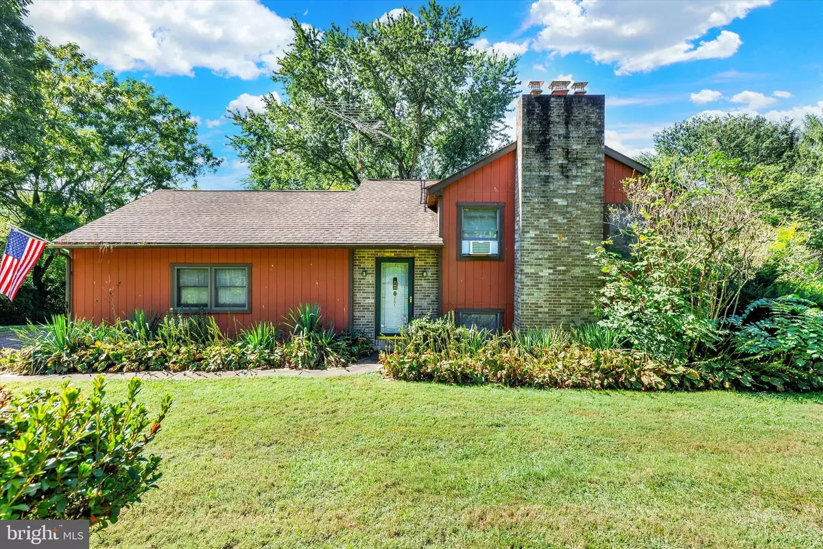 Delta, PA 17314,523 RIVER RD