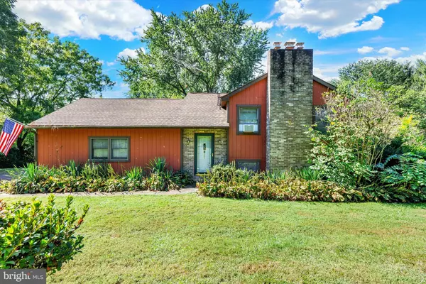 523 RIVER RD, Delta, PA 17314