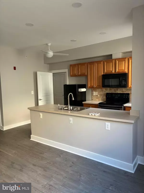 Glen Burnie, MD 21060,400 RENFRO DR #209