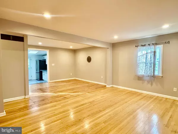 Princeton, NJ 08540,37 FISHER AVE