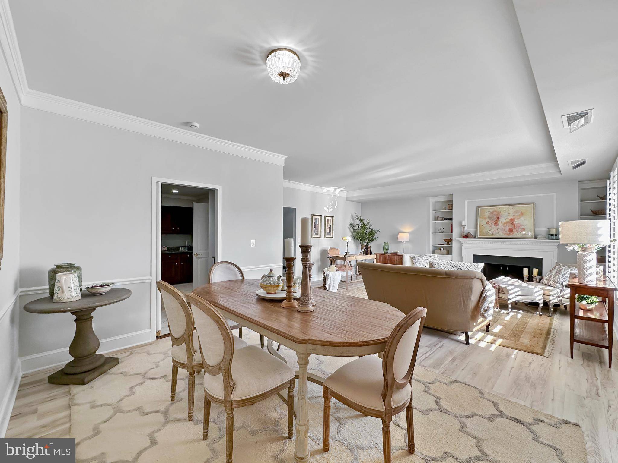 Chevy Chase, MD 20815,8101 CONNECTICUT AVE #S-701