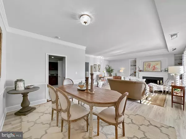 Chevy Chase, MD 20815,8101 CONNECTICUT AVE #S-701