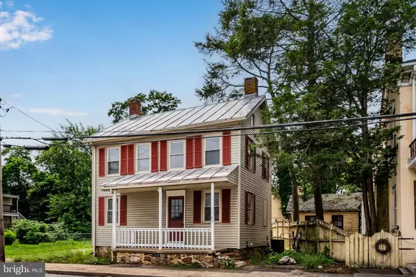 York New Salem, PA 17371,40 S MAIN ST