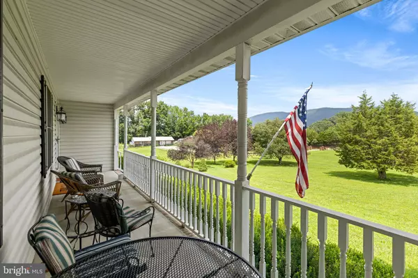 Bentonville, VA 22610,40 MEADOWBROOK CT