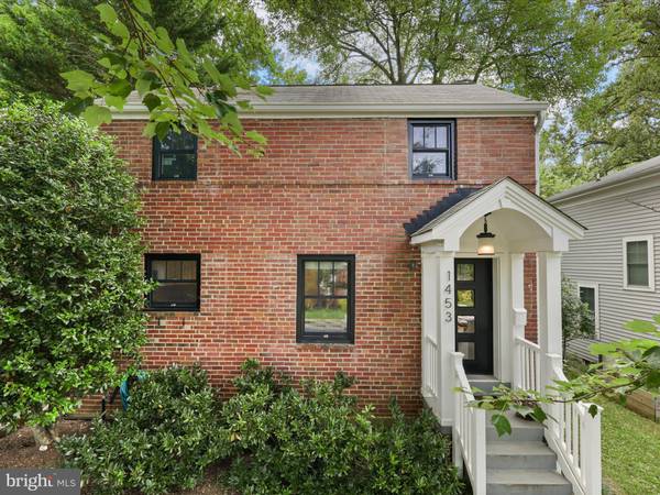 1453 N LONGFELLOW ST, Arlington, VA 22205