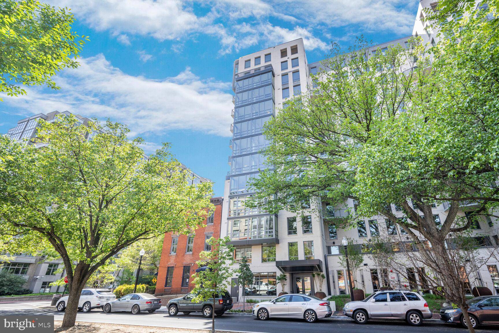 Washington, DC 20001,950 3RD ST NW #PH 1401