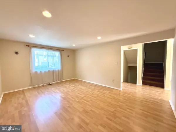 Gaithersburg, MD 20886,19504 WORSHAM CT