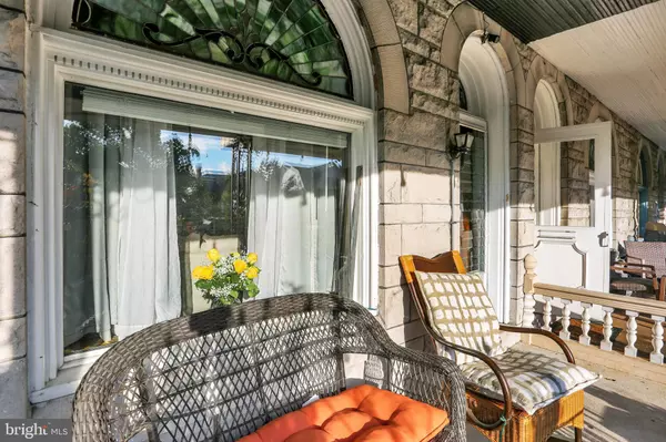 Reading, PA 19601,542 N 5TH ST