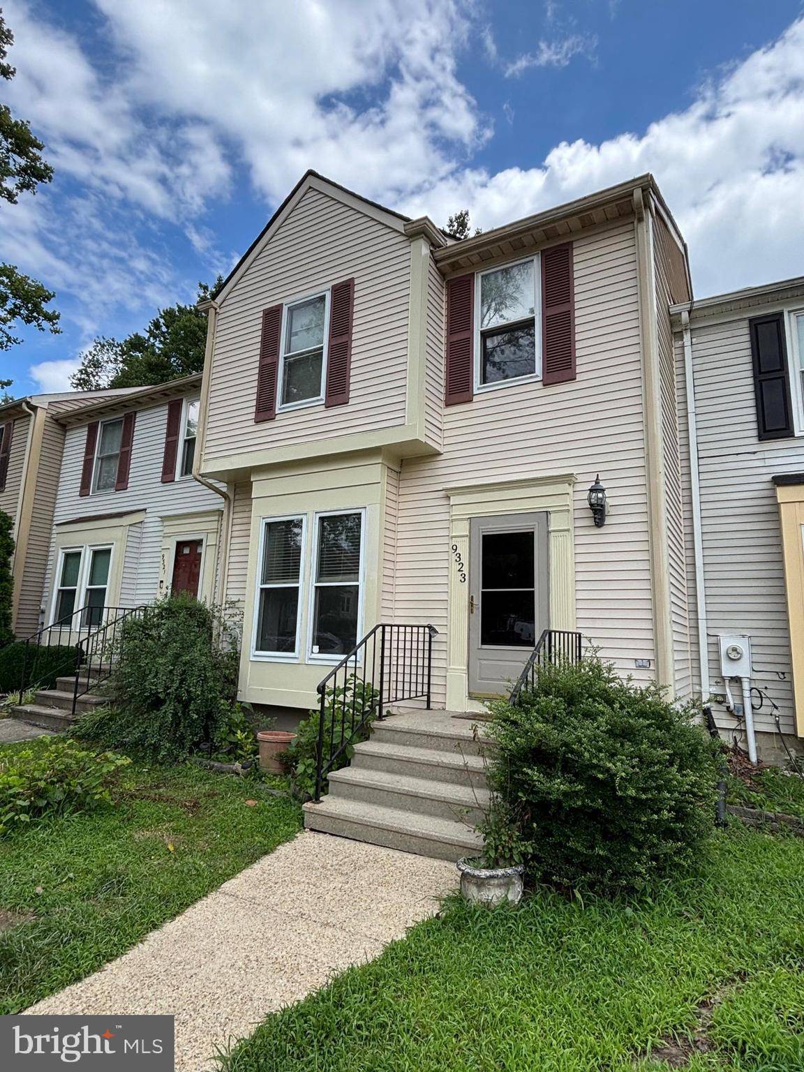 Laurel, MD 20723,9323 CABOT CT