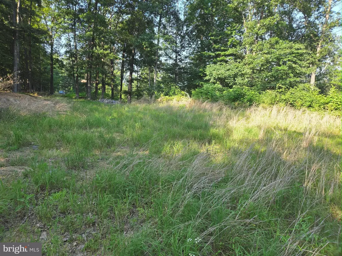Hedgesville, WV 25427,OAK GROVE SCHOOL RD