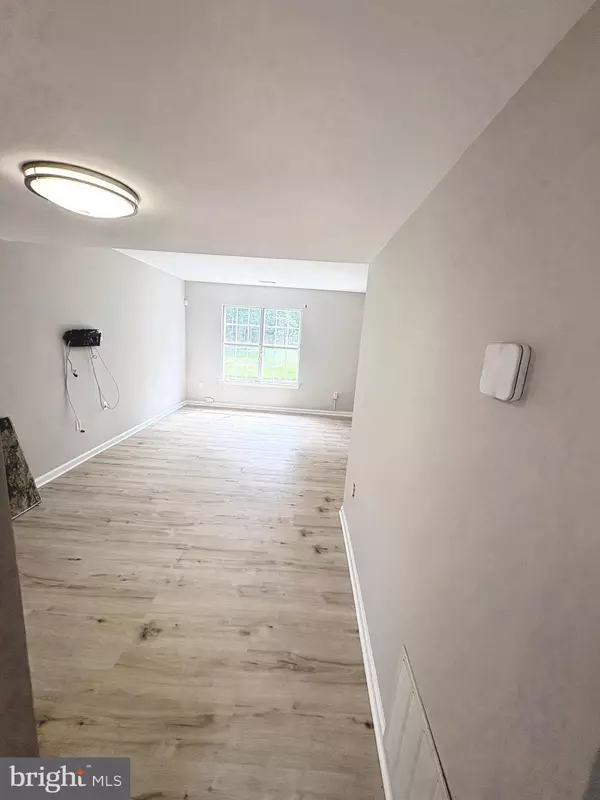 Waldorf, MD 20603,4089 BLUEBIRD DR