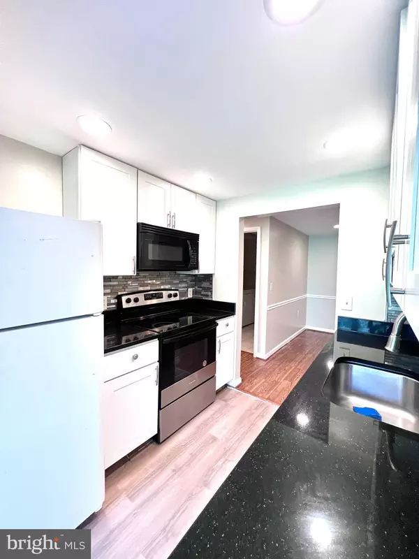 Germantown, MD 20874,18141 CHALET DR #23-103