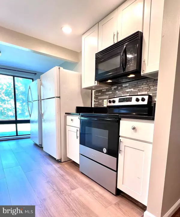 Germantown, MD 20874,18141 CHALET DR #23-103