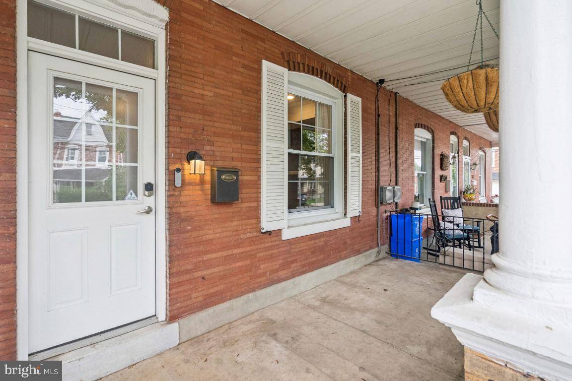 Philadelphia, PA 19128,572 HERMITAGE ST