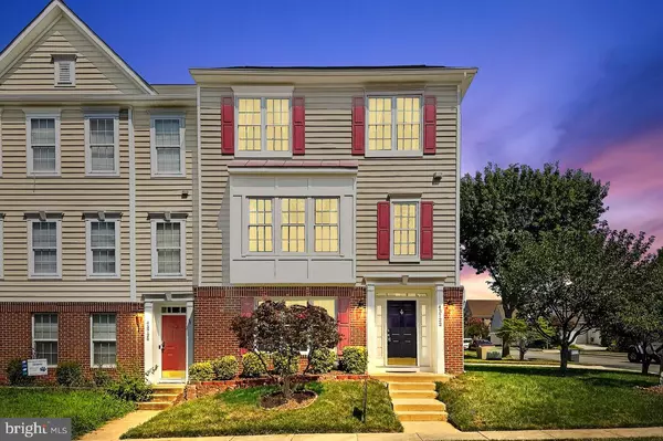 43722 CADBURY TER, Ashburn, VA 20147