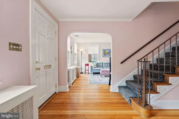 Alexandria, VA 22301,1703 RUSSELL RD